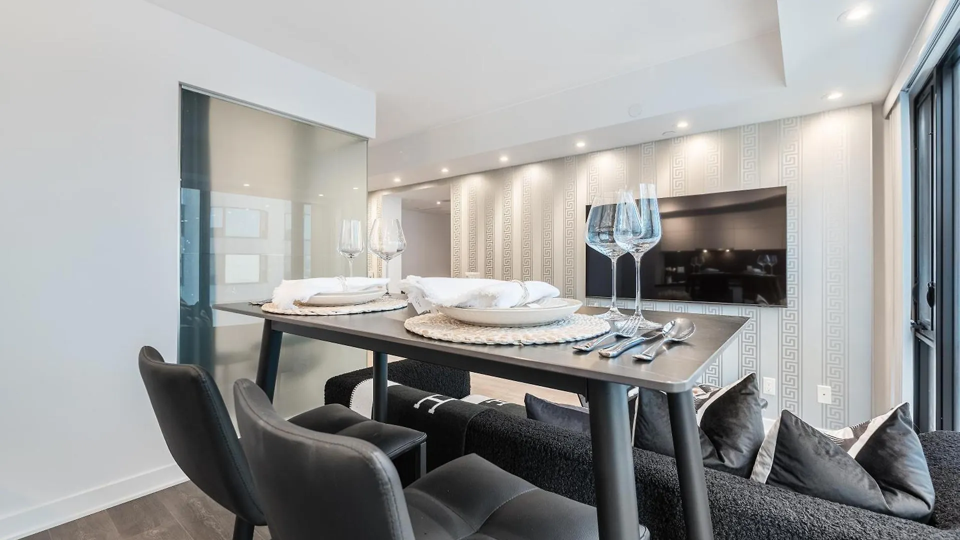 Apartment Yorkville Plaza Suites - Pool & Hot Tub Toronto