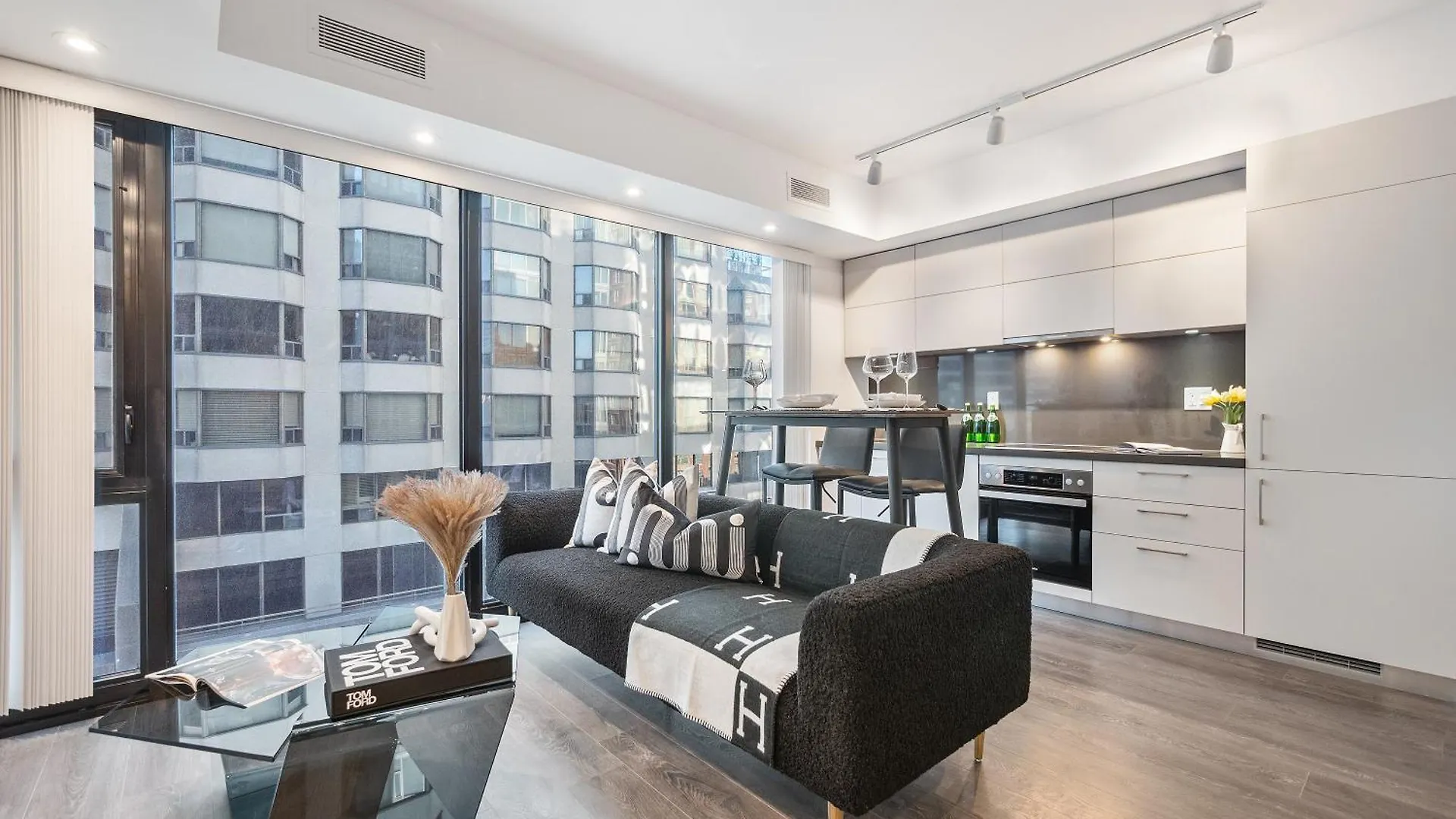 Yorkville Plaza Suites - Pool & Hot Tub Toronto Apartman